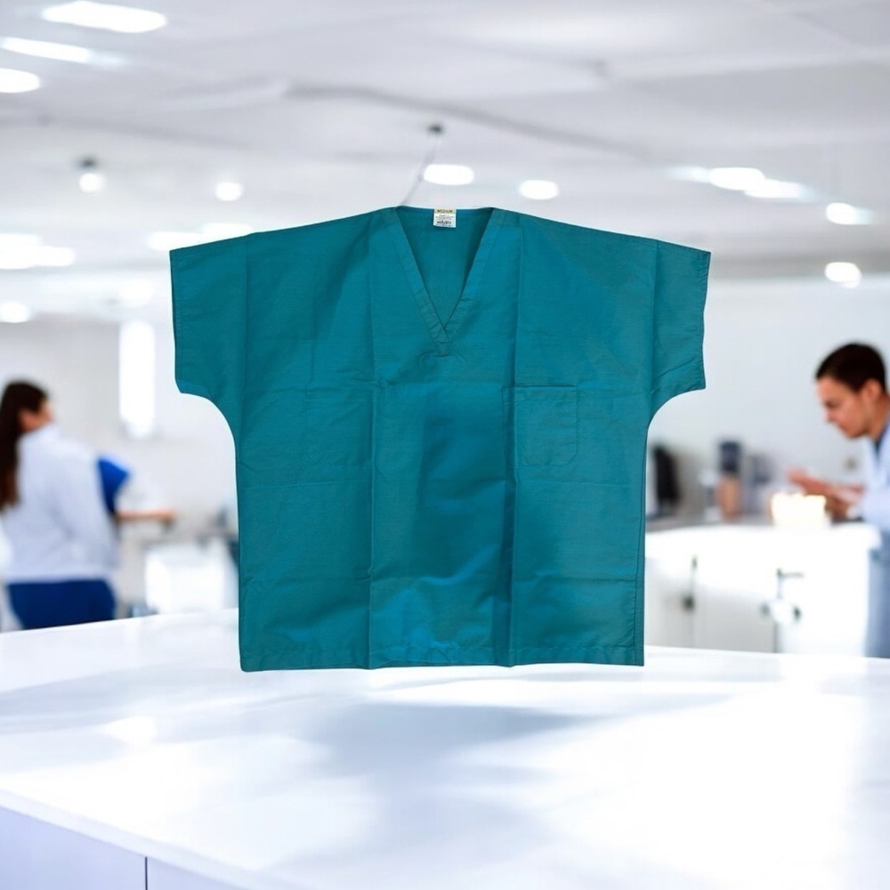 NWOT - EWC INC. Unisex Scrub Top - Jade Green - Size (Medium)